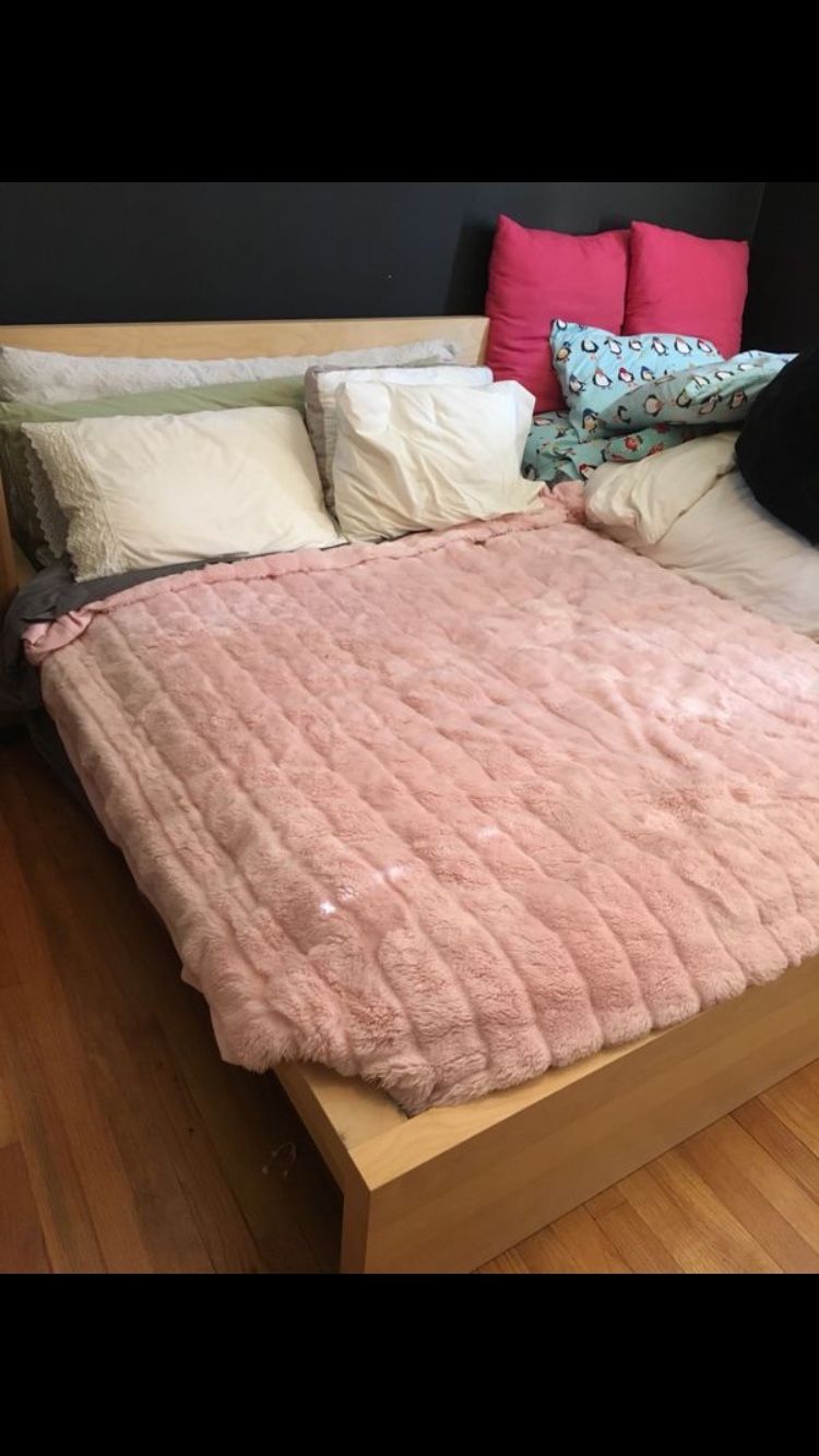 Ikea bed frame full/double