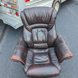 Used Chair With Footstool
