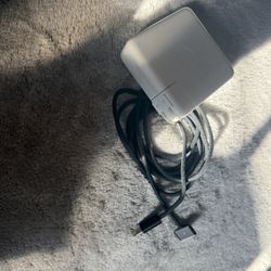 Macbook Charger (magnetic)