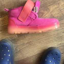Ugg 