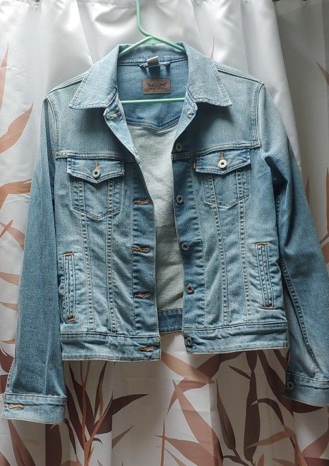 Women's Levi's Jackets-Size M