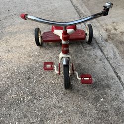 Tricycle 