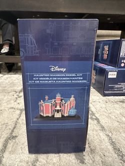 Disney Haunted Mansion Model Kit - Walt Disney World for