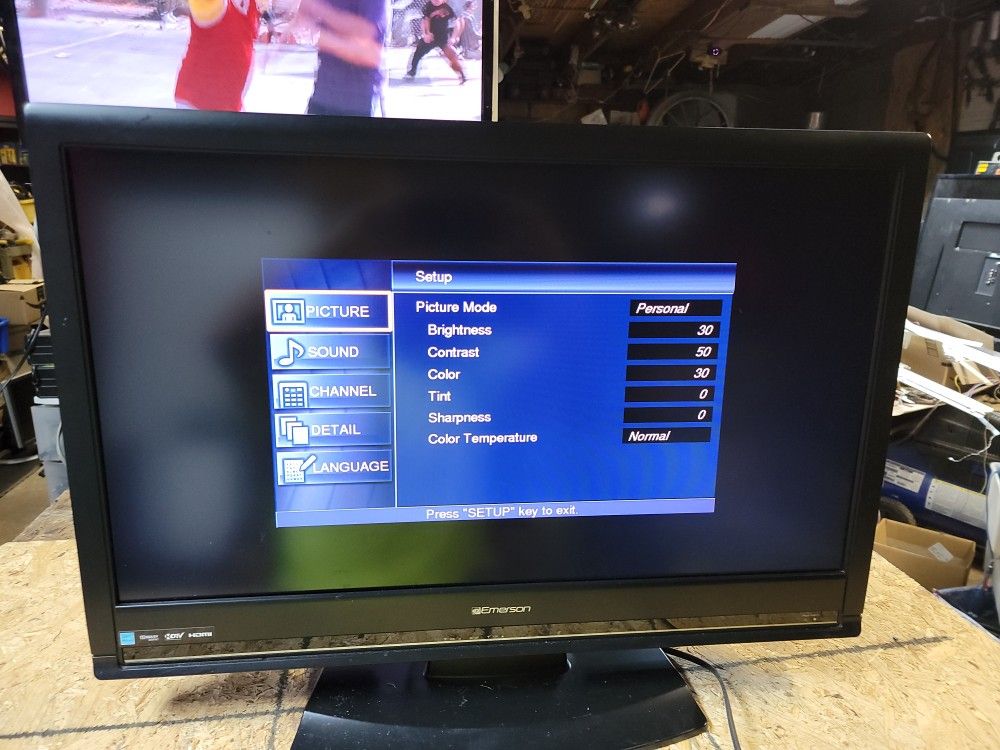 Emerson 32 Inch HDTV