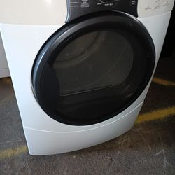 Heavy Duty Electric Dryer Works Great! Free Delivery!