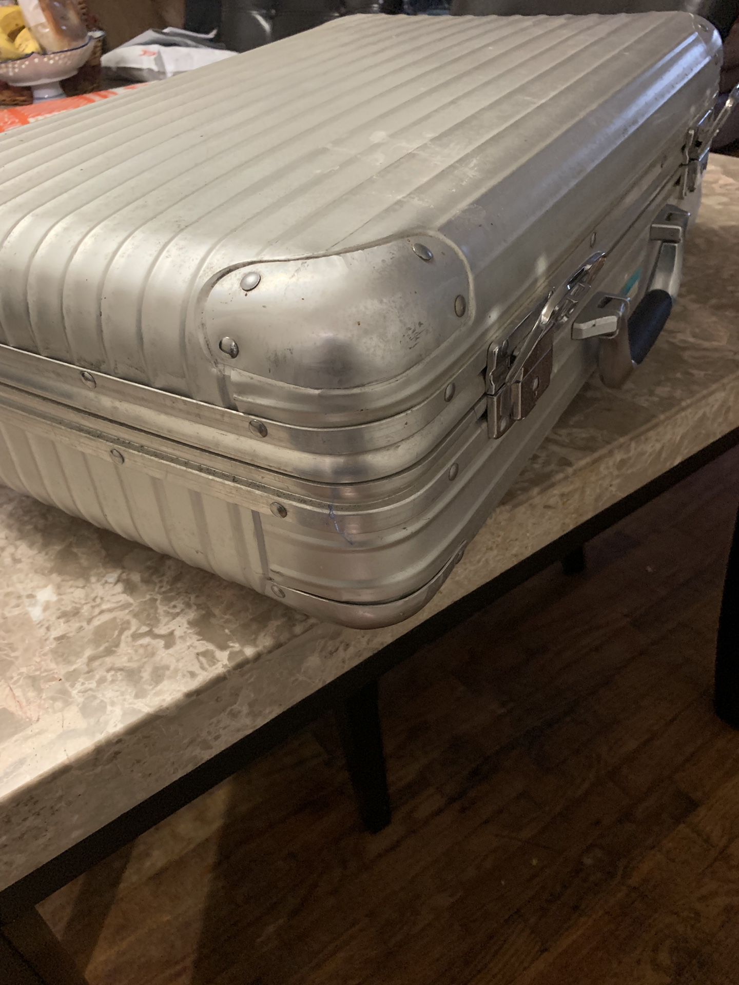 Rimowa Essential Trunk Plus Limited Edition for Sale in Everett, WA -  OfferUp