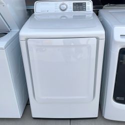 WHITE SAMSUNG GAS DRYER!!!
