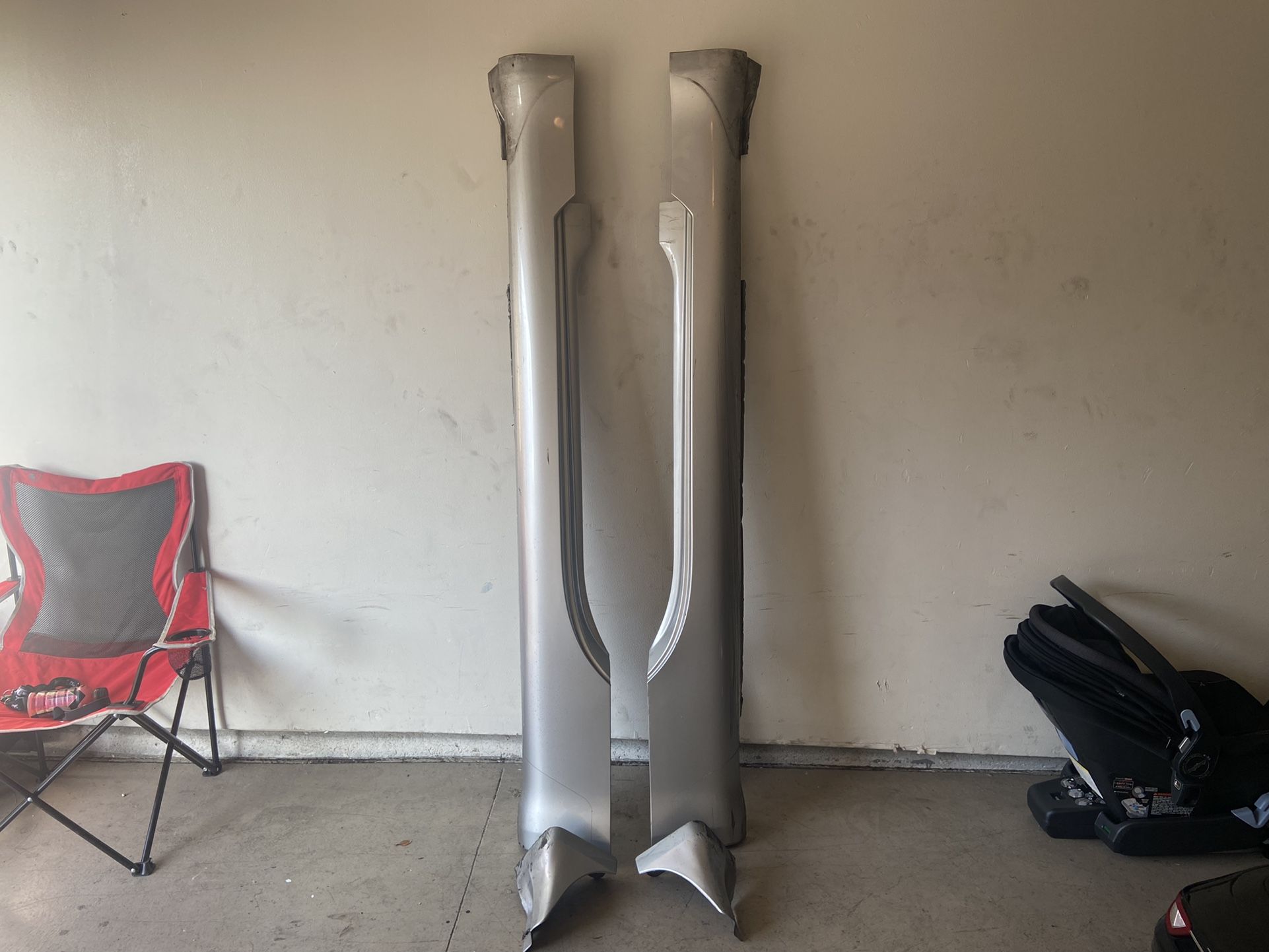 Nissan 350z Parts OEM Side Skirts