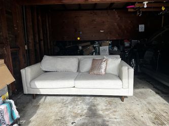 Free Modern Beige Sofa
