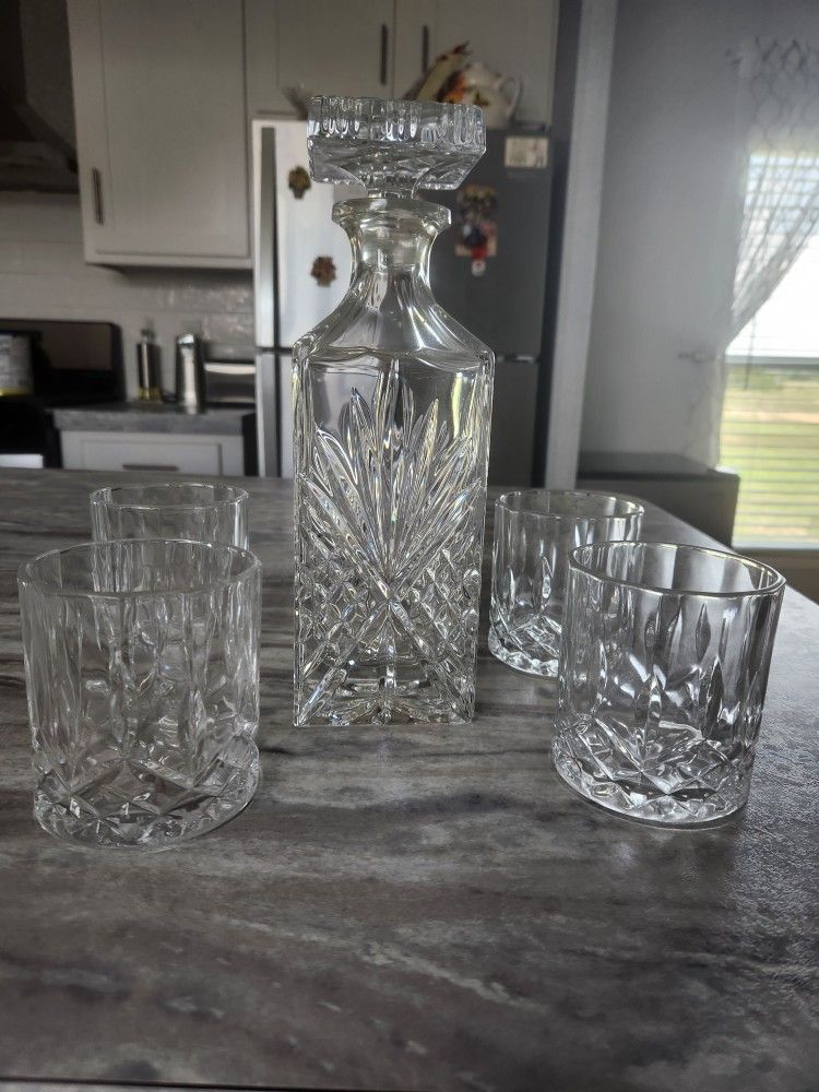 Liquor Decanter Set
