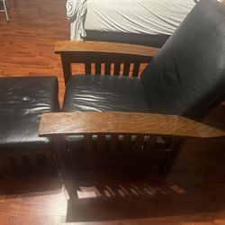 Over Size Chair With Ottoman 