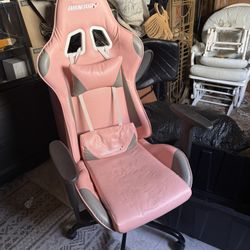 Gamer Chair Pink!