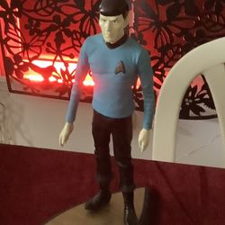 STAR TREK SPOCK FIGURE