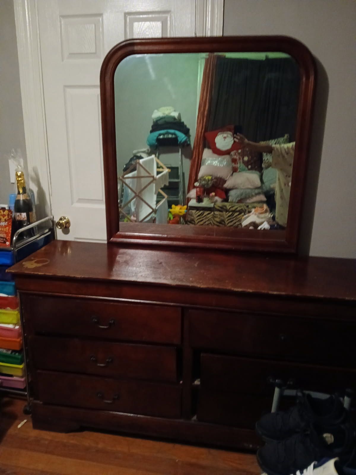 Dresser