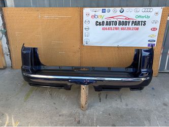 2014 2015 2016 2017 2018 2019 2020 2021 2022 2023 2024 Toyota 4 runner 4Runner LIMITED rear back bumper cover used original OEM