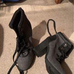 Ladies Shoes