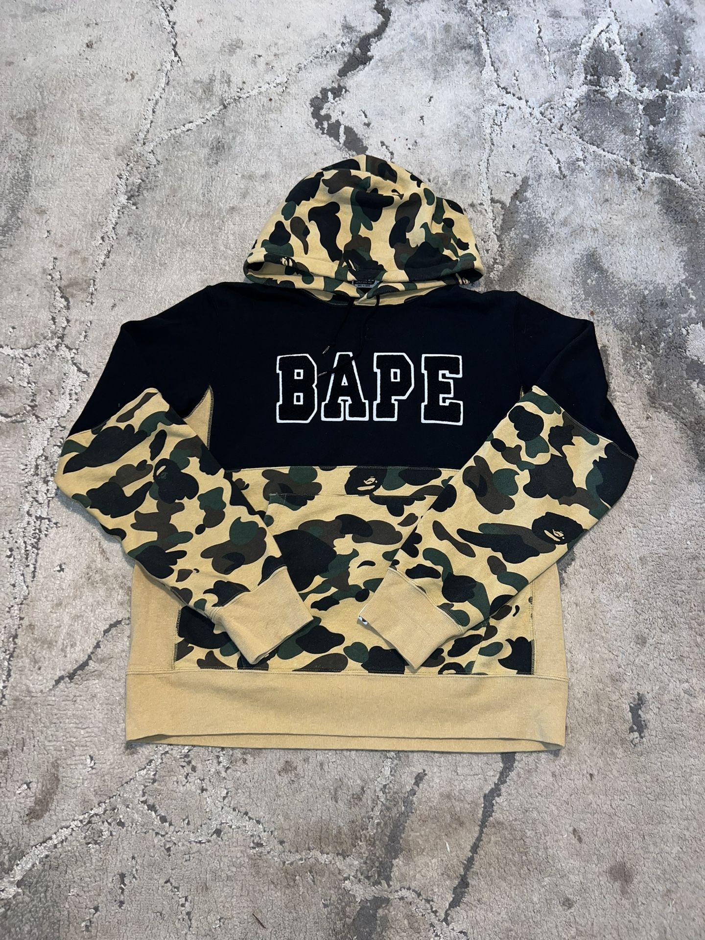 Bape Yellow Camo Spell Out Pullover Hoodie 🌻