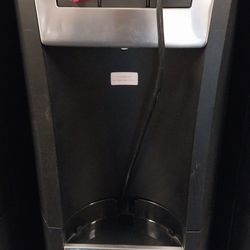 WATER DISPENSER CULLIGAN 