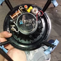 2 Origin acoustic d63 subs