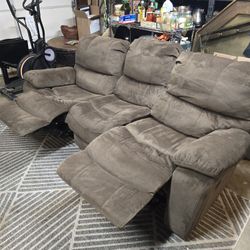 Recliner Sofa $500