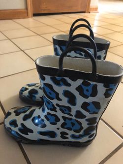 Rain boots size 1