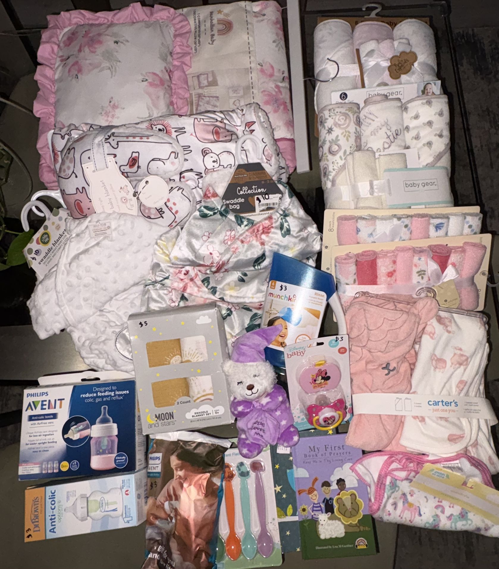 Baby Clothes/ Items Bundle