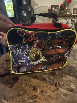 Five nights at Freddy’s lunchbox!