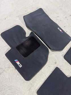 OEM BMW E36 M3 Floor Mats - black Sedan/coupe