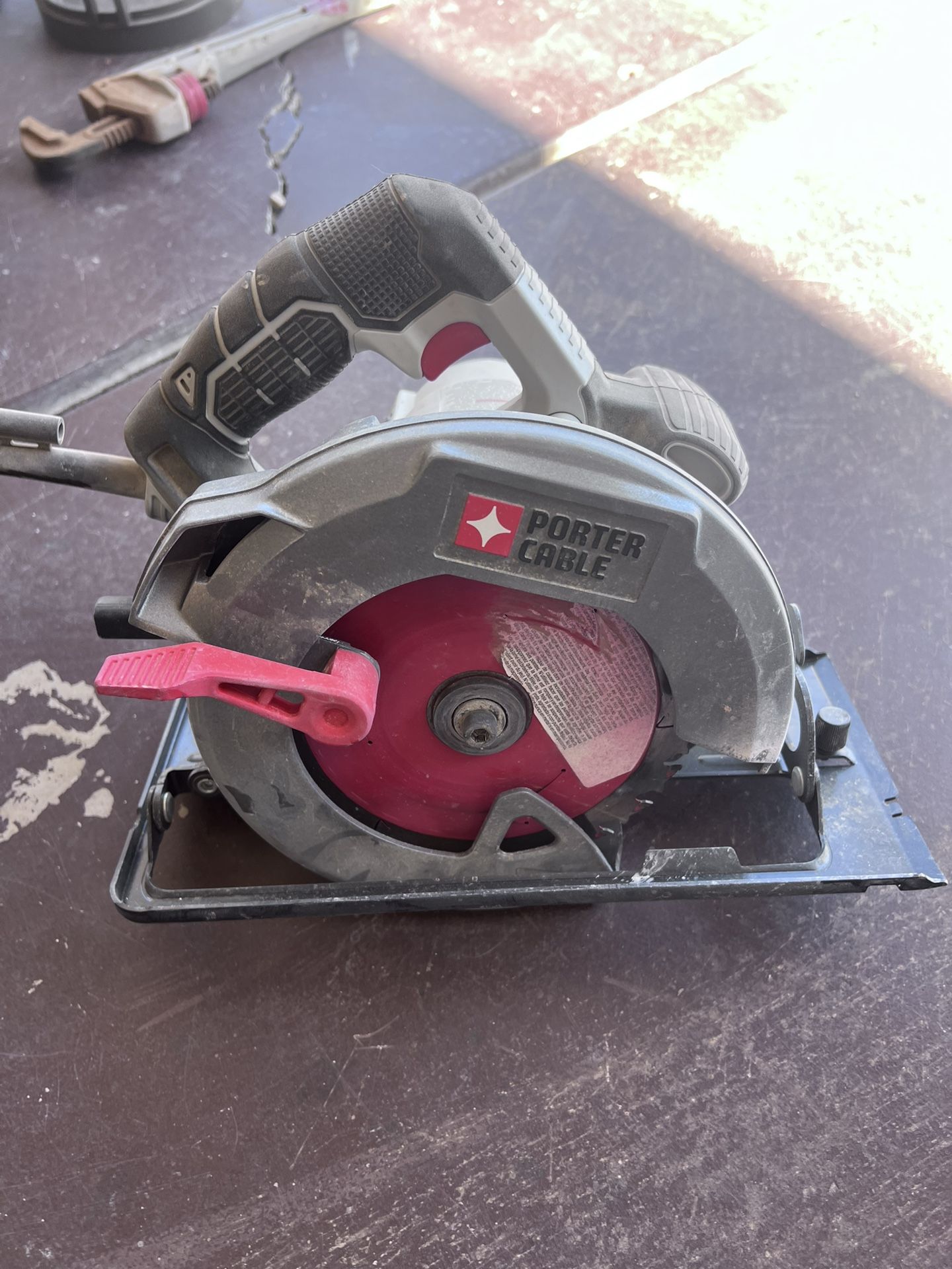 Skil saw works good