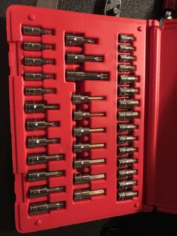 Snap on socket driver set
