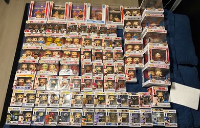 FUNKO POP LOT, 90 FUNKOS (WWE, The Office, Marvel Avengers)