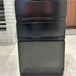 Black Metal Filing Cabinet With Key