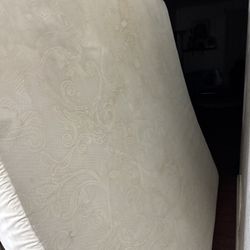 Free. Standard Euro King Tempur-pedic Mattress And Box Spring 