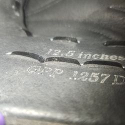 Mizuno Lefthanded Mitt 12.5 