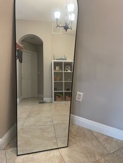 Decorative mirror