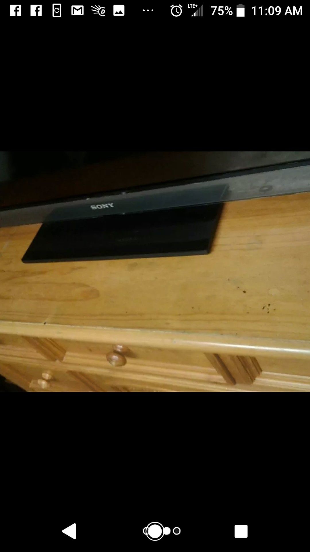 Solid wood Dresser
