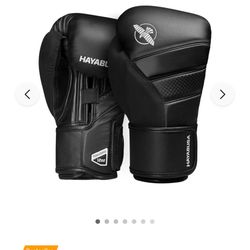 like new Hayabusa Boxing Gloves 12oz