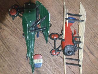 Vintage Airplane Wall Hangers