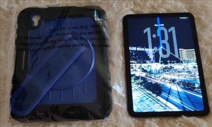 iPad Mini 6 Wi-Fi CELLULAR model $300 read description