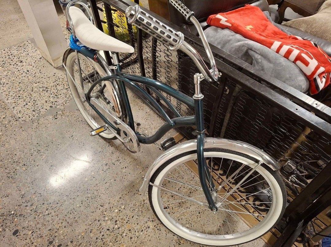 Vintage Custom Beach Cruiser