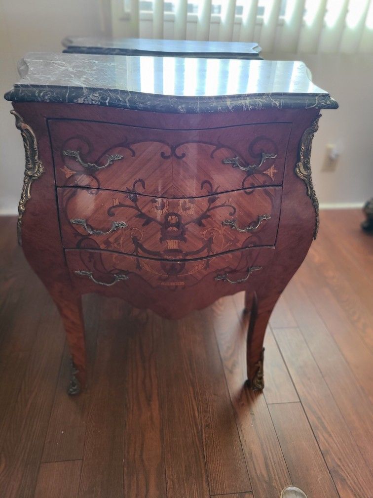 2 Side Tables Or Nighstand