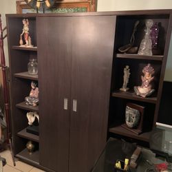 Gorgeous Wooden Display Case Cabinet Book Shelf