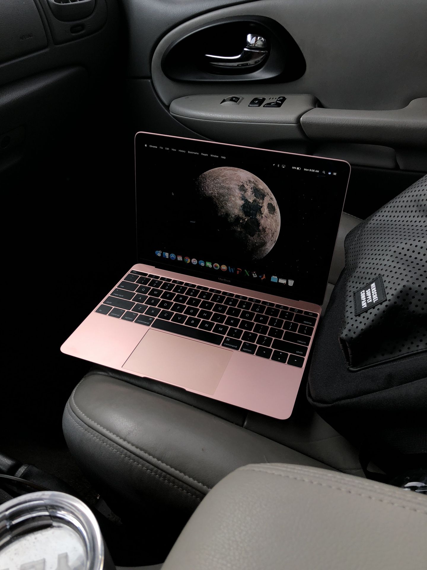 Pink MacBook (2017 new version)