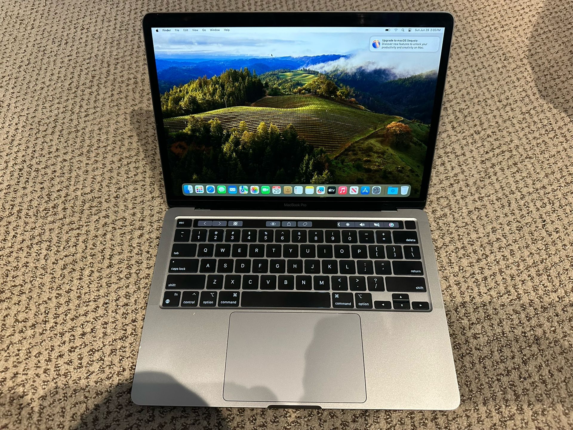 2022 MacBook Pro M2 13inch 8G RAM 500GB Drive
