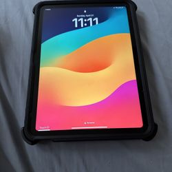 iPad 10th Gen EXCELLENT Condition