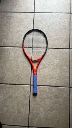 Tennis Raquet 