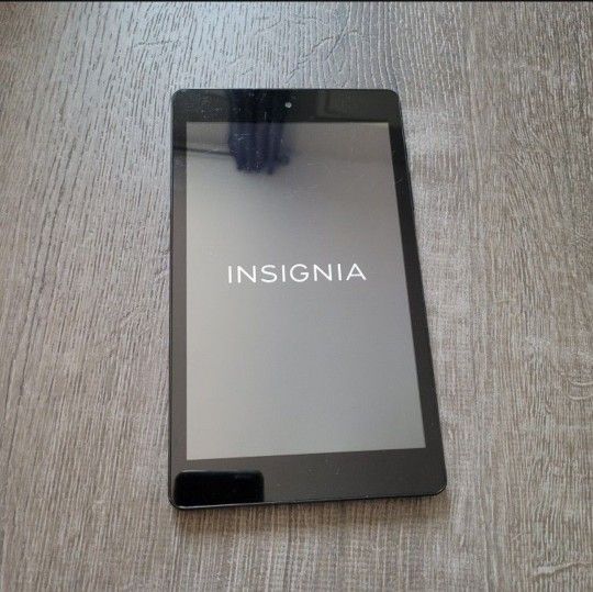 ***Insignia Flex 8 Inch Tablet Android*** $80 OBO