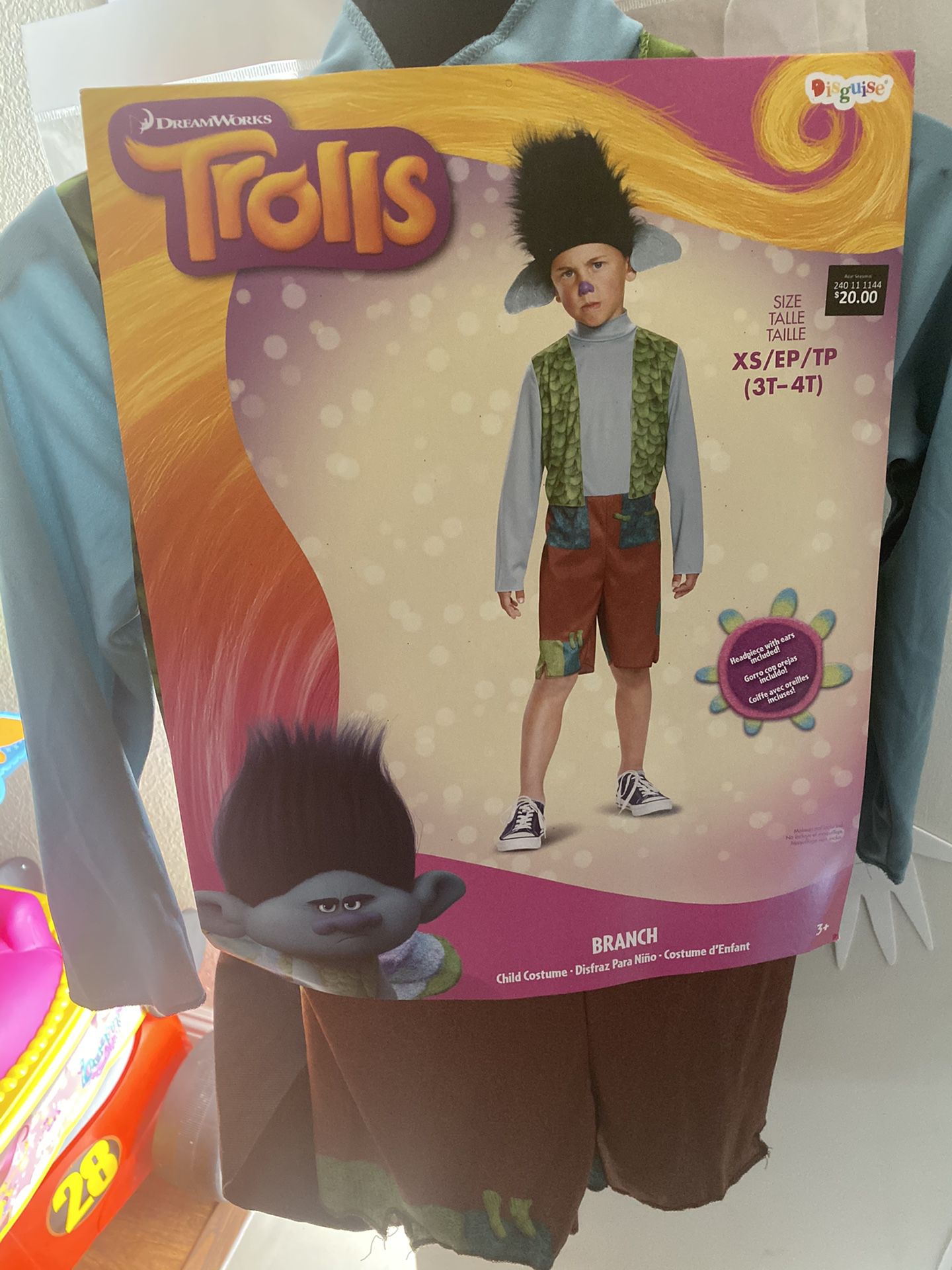 Trolls Branch costume