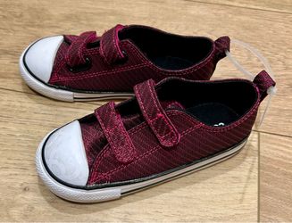 Converse All Star kids sparkly magenta velcro shoes size 10