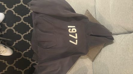 Essential hoodie